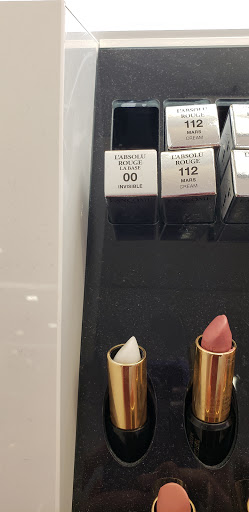 Hair Salon «Ulta Beauty», reviews and photos, 1606 Village Market Blvd SE #130, Leesburg, VA 20175, USA