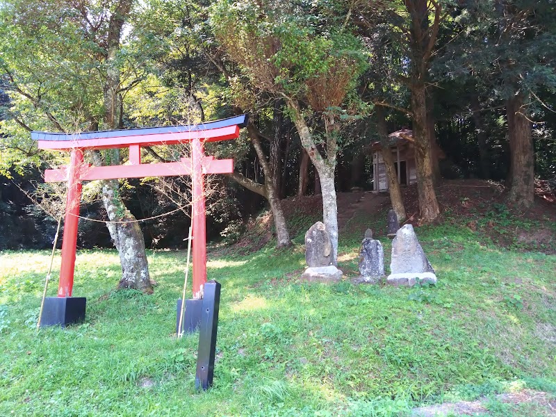 駒形峯神社