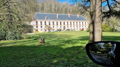 FONDATION COGNACQ-JAY MAISON D’ENFANTS À CARACTÈRE SOCIAL LES PRESSOIRS DU ROY à Samoreau