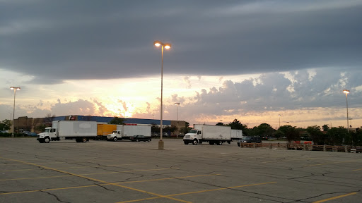 Auto Parts Store «Pep Boys Auto Parts & Service», reviews and photos, 900 Broadview Village Square, Broadview, IL 60155, USA