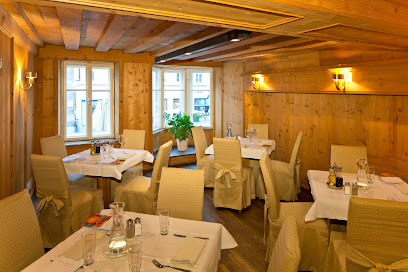 MANNA INNSBRUCK Delikatessencafé - Maria-Theresien-Straße 3, 6020 Innsbruck, Austria