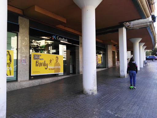 CaixaBank en Montcada i Reixac, Barcelona