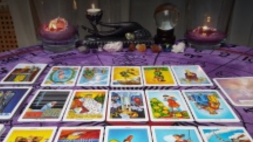 Lilah's Tarot Card Parlor