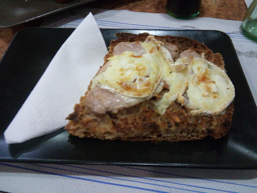 Taperia 2 eles