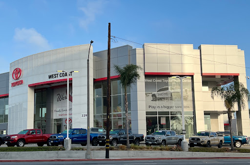 Car Dealer «West Coast Toyota», reviews and photos, 3399 E Willow St, Long Beach, CA 90806, USA