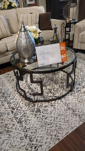 Furniture Store «Ashley HomeStore», reviews and photos, 3775 N Federal Hwy, Oakland Park, FL 33308, USA