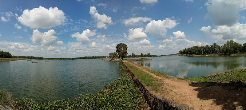 Danau Tirta Gangga