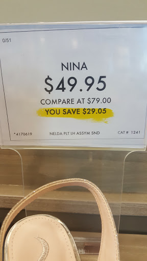 Shoe Store «DSW Designer Shoe Warehouse», reviews and photos, 1824 S 320th St, Federal Way, WA 98003, USA