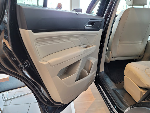 Volkswagen Dealer «Sutliff Volkswagen», reviews and photos, 1301 Paxton St, Harrisburg, PA 17104, USA