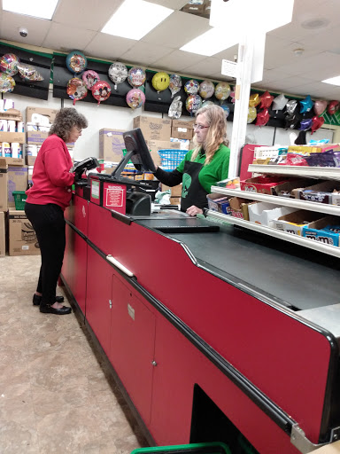 Dollar Store «Dollar Tree», reviews and photos, 2136 Grass Valley Hwy, Auburn, CA 95603, USA