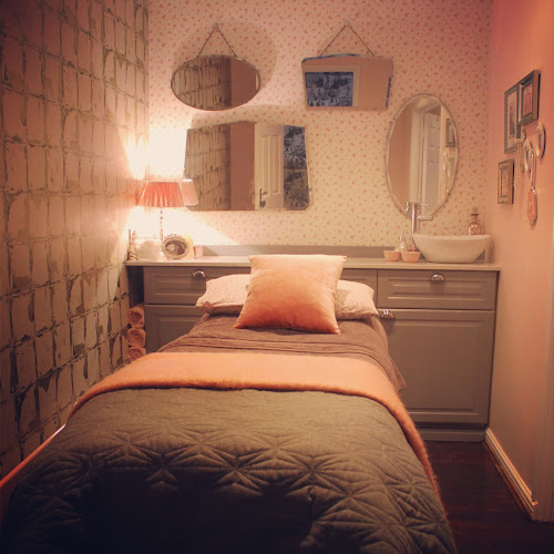 Reviews of The Powder Room in Hull - Beauty salon