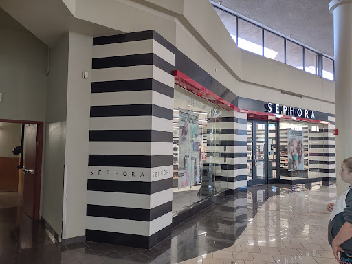 Cosmetics Store «SEPHORA», reviews and photos, 4500 N Oracle Rd #295, Tucson, AZ 85705, USA