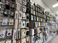 FIRST STOP Wireless & Phone|Computer Repair| PS5|XBOX Repair(We Buy/Sell Unlocked iPhones) Warren/Detroit/Hazel Park/Ferndale - Car repair in Warren, MI, Warren - Rated 4.9/5