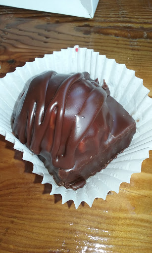 Donut Shop «Sprinkles Donut Shop», reviews and photos, 8467 Algoma Ave NE, Rockford, MI 49341, USA