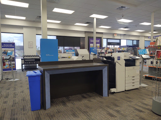 Print Shop «FedEx Office Print & Ship Center», reviews and photos, 2607 E Speedway Blvd, Tucson, AZ 85716, USA