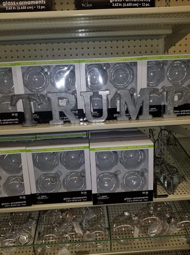 Craft Store «Hobby Lobby», reviews and photos, 2900 S 25th St, Clinton, IA 52732, USA