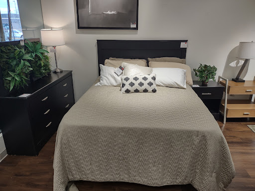 Furniture Rental Service «CORT Furniture Rental & Clearance Center», reviews and photos, 13946 Lee Jackson Memorial Hwy, Chantilly, VA 20151, USA