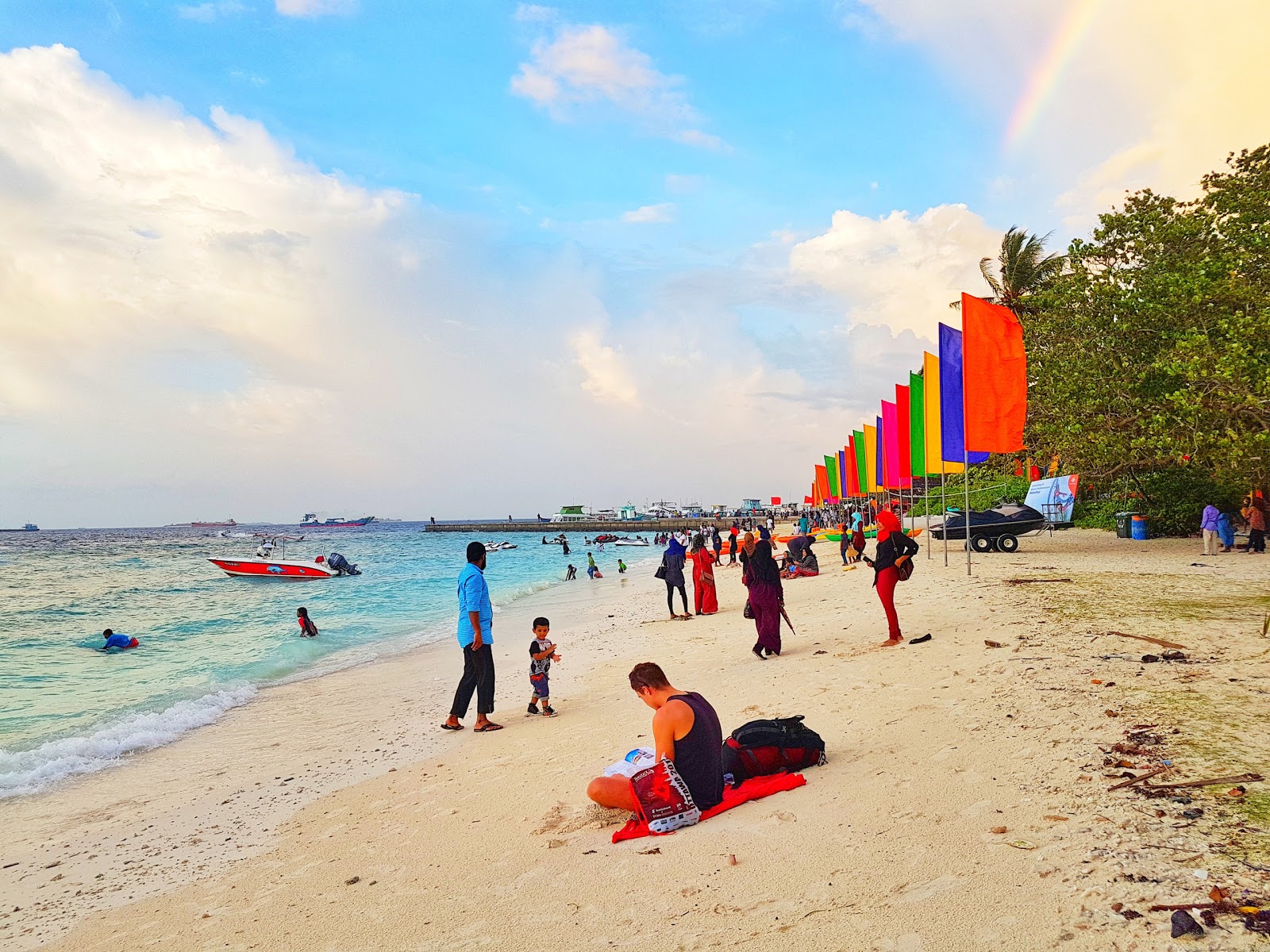 Photo de One Love Beach - endroit populaire parmi les connaisseurs de la détente