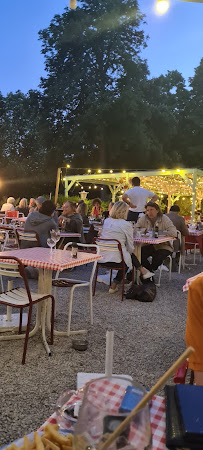 Atmosphère du Restaurant Chalet de l'Oasis à Saint-Cloud - n°4