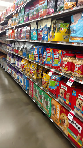 Pet Supply Store «Pet Supplies Plus», reviews and photos, 1937 FL-60, Valrico, FL 33594, USA