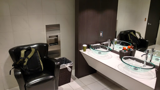 Lincoln Mercury Dealer «Star Lincoln», reviews and photos, 24350 Twelve Mile Rd, Southfield, MI 48034, USA