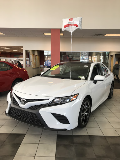 Toyota Dealer «Sloane Toyota of Philadelphia», reviews and photos, 1546 Cottman Ave, Philadelphia, PA 19111, USA