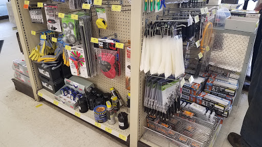 Hardware Store «Harbor Freight Tools», reviews and photos, 303 W Camp Wisdom Rd, Duncanville, TX 75116, USA