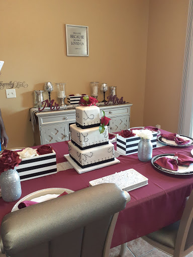 Wedding Bakery «Gourmet Desserts & Wedding Cakes», reviews and photos, 110 S Church St, Visalia, CA 93291, USA