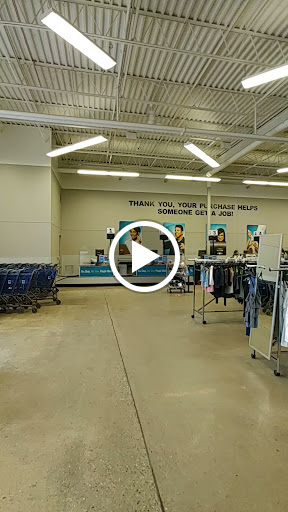 Thrift Store «Goodwill Store & Donation Center», reviews and photos, 420 W Army Trail Rd, Bloomingdale, IL 60108, USA