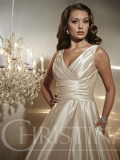 Bridal Shop «Spring Lake Bridal», reviews and photos, 616 E Savidge St B, Spring Lake, MI 49456, USA