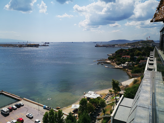 Güzelyalı Plajı
