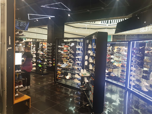 Women's shoe stores Peterborough