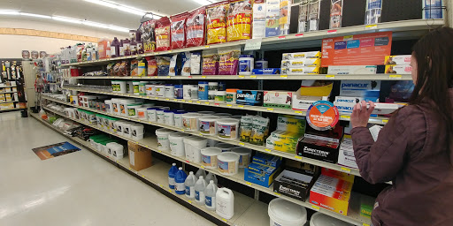 Clothing Store «Big R», reviews and photos, 165 Fontaine Blvd, Colorado Springs, CO 80911, USA