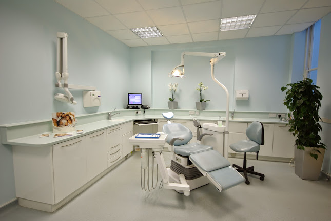Comments and reviews of Bishopsgate Dental Care