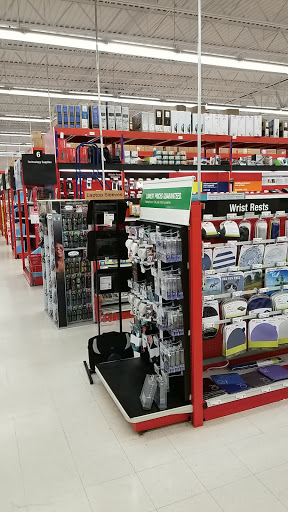 Office Supply Store «Staples», reviews and photos, 5779 S US Hwy 17 92, Casselberry, FL 32707, USA