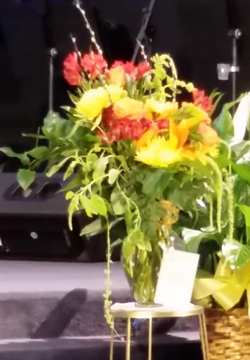 Florist «Lawrence Florist», reviews and photos, 927 N 2nd St, St Charles, MO 63301, USA