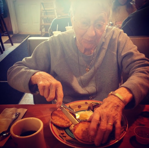 Breakfast Restaurant «Two Sisters Restaurant», reviews and photos, 27 Washington St, Gloucester, MA 01930, USA