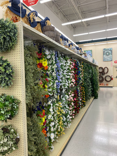 Craft Store «Hobby Lobby», reviews and photos, 4250 28th St SE, Kentwood, MI 49512, USA