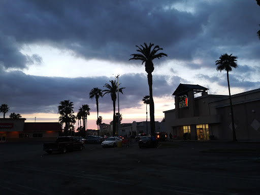 Home Goods Store «Dollar General», reviews and photos, 4115 N El Dorado St, Stockton, CA 95204, USA