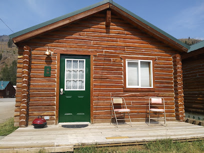 Rusty Hinge Cabins