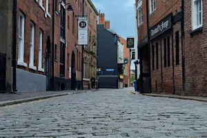 Hull's Old Town image