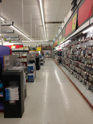Office Supply Store «Staples», reviews and photos, 7929 Eastern Ave, Baltimore, MD 21224, USA