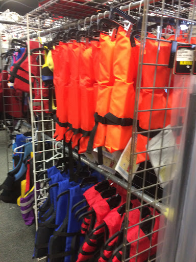 Sporting Goods Store «Play It Again Sports», reviews and photos, 1422 NW 9th St, Corvallis, OR 97330, USA