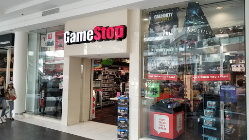 GameStop, 1100 S Hayes St #230, Arlington, VA 22202, USA, 