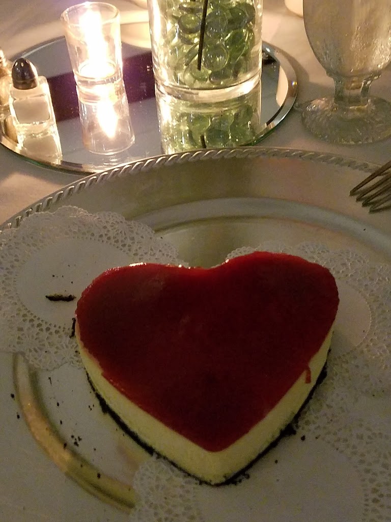 Mac's Sports Bar & Grill 43701