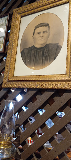 American Restaurant «Cracker Barrel Old Country Store», reviews and photos, 1303 Tadlock Dr, Murrells Inlet, SC 29576, USA