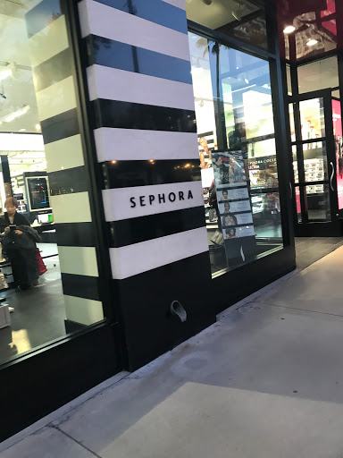 Cosmetics Store «SEPHORA», reviews and photos, 1244 3rd St, Santa Monica, CA 90401, USA