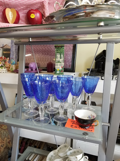 Thrift Store «New Beginnings By CWH», reviews and photos, 7 W Washington St, Newnan, GA 30263, USA