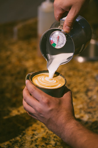 Coffee Shop «Front Porch Cafe», reviews and photos, 300 US-64, Manteo, NC 27954, USA