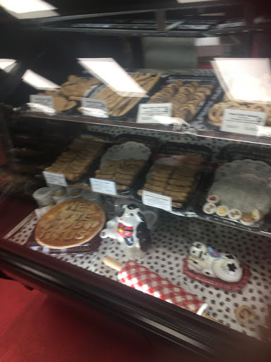Pet Supply Store «Ma & Paws Bakery», reviews and photos, 1227 E 3300 S, Millcreek, UT 84106, USA
